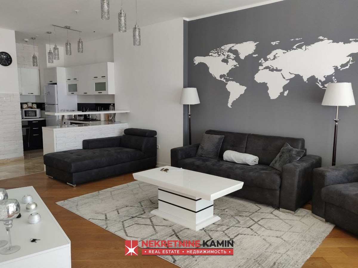 One-Bedroom Apartment of 67 m² with Sea View, Tre Canne Complex, Budva
